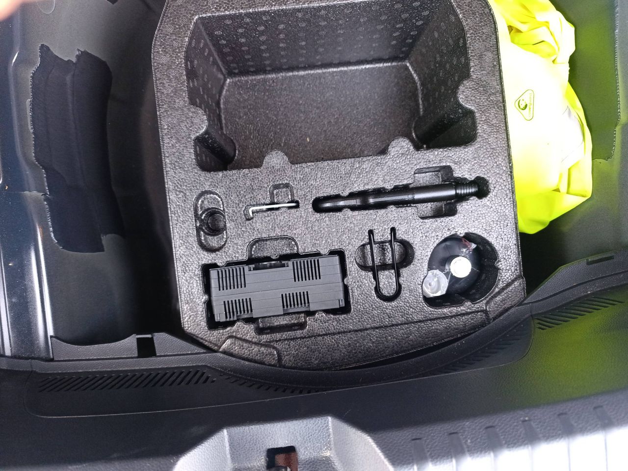 Photo de la roue de secours 1