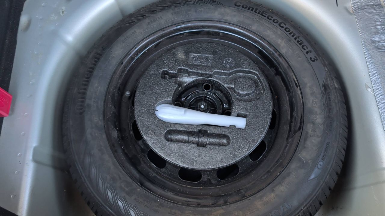 Photo de la roue de secours 1