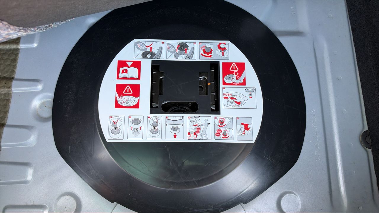 Photo de la roue de secours 1