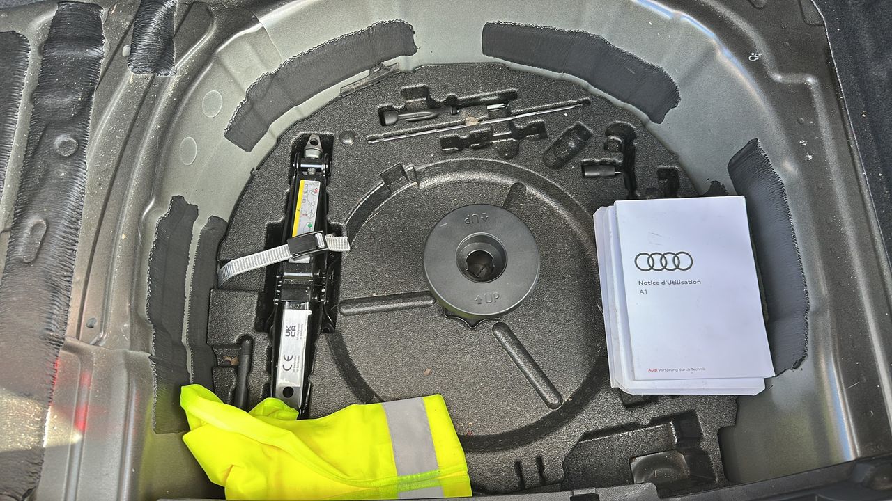 Photo de la roue de secours 1