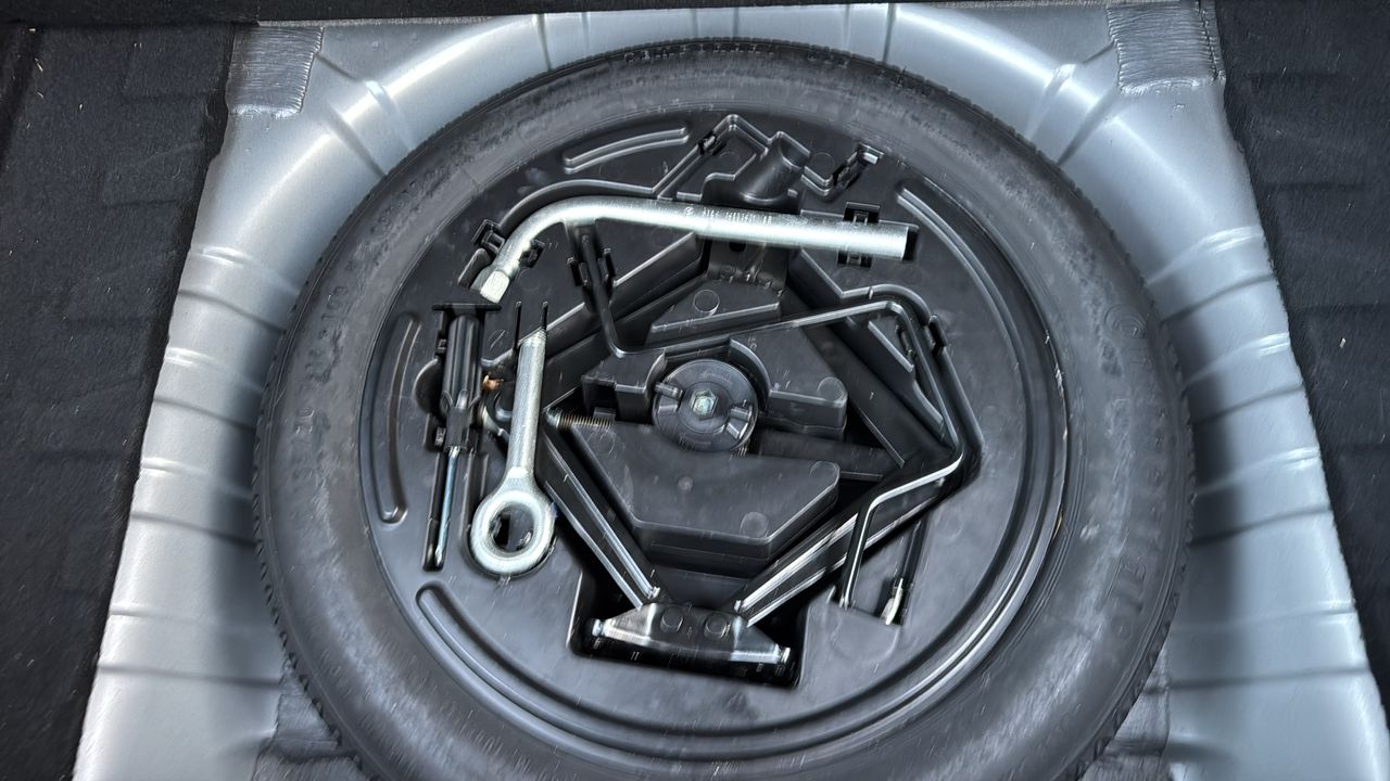 Photo de la roue de secours 1