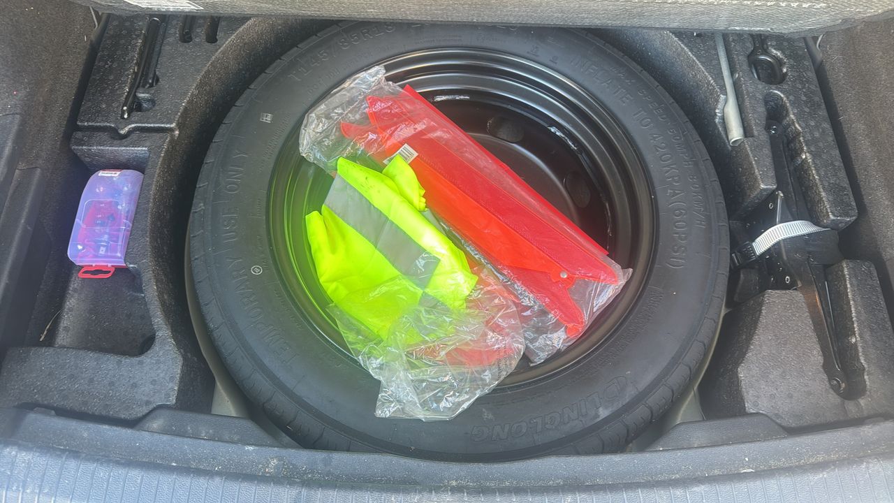 Photo de la roue de secours 1