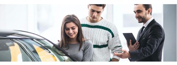 Acheter une voiture d’occasion quand on ne s’y connaît pas : à qui faire confiance ?