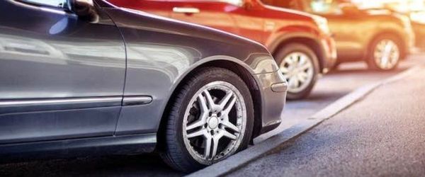 Voiture d’occasion de plus de 10 ans : quelles différences pour faire la carte grise ?