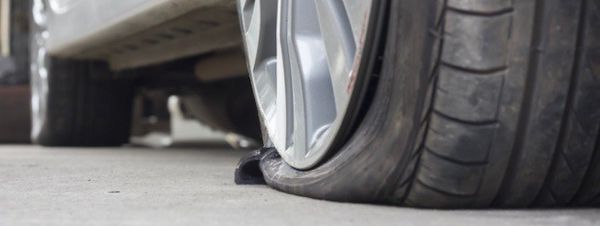 Comment éviter une crevaison en voiture ?