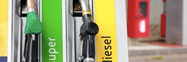 Essence VS Diesel : quel moteur pollue vraiment le plus ?