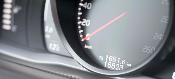 Le limiteur de vitesse intelligent : bientôt obligatoire sur toutes les voitures neuves