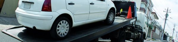 Les bons réflexes à avoir en cas de panne de voiture