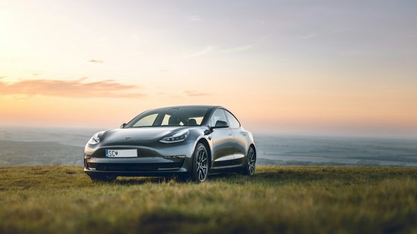Voiture électrique : ce qui change vraiment quand vous passez au 100 % électrique